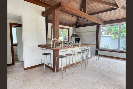 10_photo/00a6afd71f.4c81b0e43f9549c0-ATLAS-8f3afb6a-6309-4bc4-b790-2b8efc24c164.jpg de casa à venda com 4 quartos, 340m² em , Nova Lima