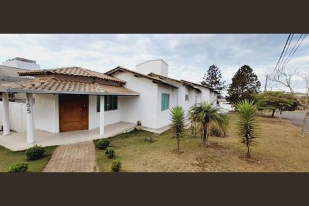 5_photo/00a6afd7d1.1ec89c7cbdfc8b9a-ATLAS-9d30ca79-d43b-4774-b308-86d6fdf2f474.jpg de casa para alugar com 4 quartos, 396m² em Residencial Real, Nova Lima