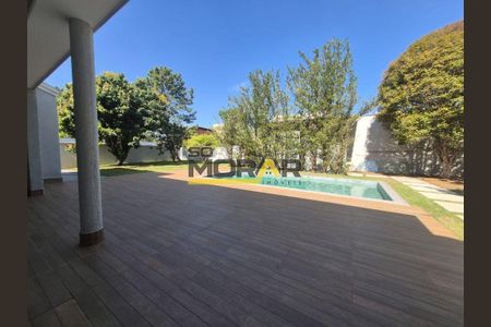 29_photo/00a6b02949.a1d745c8a540d840-ATLAS-304215cd-222e-4a5b-b711-097c3d4eae7d.jpg de casa à venda com 4 quartos, 400m² em Residencial Real, Nova Lima