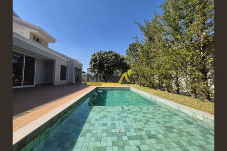 33_photo/00a6b02949.a1d745c8a540d840-ATLAS-658a720c-6ca3-4320-a61c-e9adcb449174.jpg de casa à venda com 4 quartos, 400m² em Residencial Real, Nova Lima