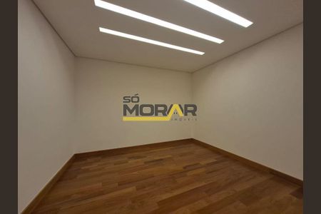 5_photo/00a6b02949.a1d745c8a540d840-ATLAS-fe242f8b-5b6c-42da-bc6b-d52e31c2c12c.jpg de casa à venda com 4 quartos, 400m² em Residencial Real, Nova Lima