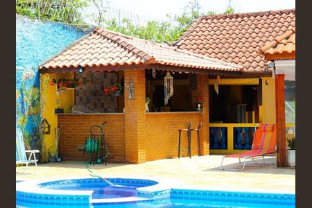 4_photo/00a6b02955.97484f792a469e2d-ATLAS-18c623bf-7560-445d-a80d-fe166e450ace.jpg de casa à venda com 4 quartos, 220m² em Alphaville, Nova Lima