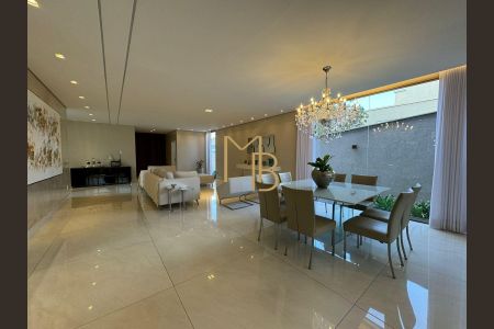 10_photo/00a6b029ff.ded5523ff743d611-ATLAS-44dfd361-52c7-40b9-94b6-68e4bbea4f30.jpg de casa à venda com 4 quartos, 450m² em , Nova Lima