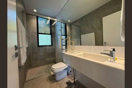 4_photo/00a6b02a1d.72c99cad9401b729-ATLAS-d2914981-34d4-4ff6-8c88-0a6823cf16a8.jpg de casa à venda com 4 quartos, 465m² em Residencial Real, Nova Lima