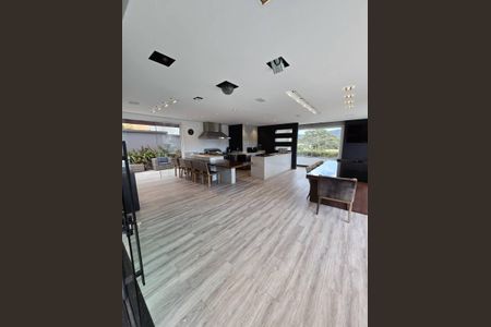 8_photo/00a6b02f03.f7fe6dbefd3a263e-ATLAS-adcf891d-bc2e-4172-bed5-00437e80ed88.jpg de casa à venda com 5 quartos, 400m² em , Nova Lima