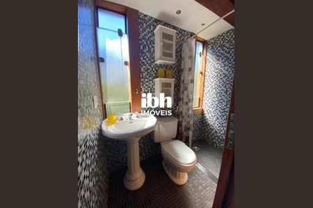 3_photo/00a6ba5125.0dba02f6e03a3679-ATLAS-154b2b6e-d44f-44ae-a20a-bc64b7e74e1c.jpg de casa de condomínio à venda com 3 quartos, 450m² em Condomínio Retiro das Pedras, Brumadinho