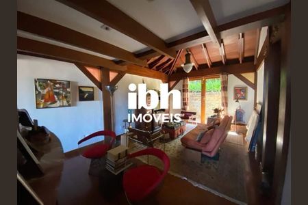 4_photo/00a6ba5125.0dba02f6e03a3679-ATLAS-1ee248c8-ecb0-47e7-b66d-6466141ab4d9.jpg de casa de condomínio à venda com 3 quartos, 450m² em Condomínio Retiro das Pedras, Brumadinho