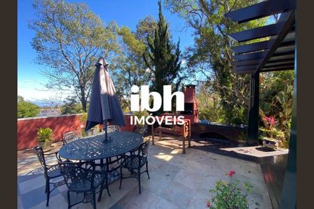 11_photo/00a6ba5125.0dba02f6e03a3679-ATLAS-61c1bfd5-e8db-4113-96f1-f0d5f48a5a13.jpg de casa de condomínio à venda com 3 quartos, 450m² em Condomínio Retiro das Pedras, Brumadinho