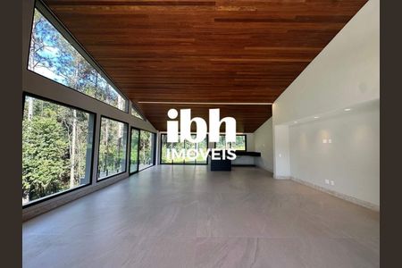 8_photo/00a6ba5179.0fca3daec1aa15fd-ATLAS-cb622ebd-195a-4371-b1ba-8954732fa8ab.jpg de casa à venda com 4 quartos, 558m² em Condomínio Retiro das Pedras, Brumadinho