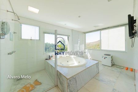 9_photo/00a6ba5215.80a7f3f1b00bd23a-ATLAS-4d1ebe79-5161-4384-aa59-d3b87b116fc6.jpg de casa à venda com 6 quartos, 550m² em Condomínio Retiro das Pedras, Nova Lima