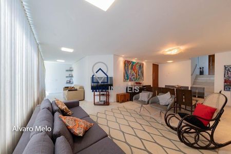 3_photo/00a6ba5215.80a7f3f1b00bd23a-ATLAS-fa85c5b9-2854-4b56-af46-93a5a6700570.jpg de casa à venda com 6 quartos, 550m² em Condomínio Retiro das Pedras, Nova Lima