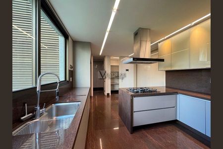 30_photo/00a6ba5471.1c5055e6fed10d50-ATLAS-90824951-8f34-4062-b5c4-86e2fd237e01.jpg de apartamento à venda com 4 quartos, 303m² em Condomínio Serra dos Manacás, Nova Lima