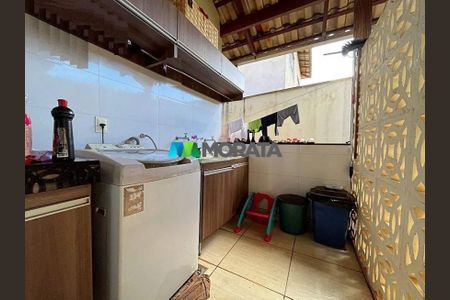 11_photo/00a6bae319.09604b2c146ebc17-ATLAS-2d012261-1951-4efe-bd7b-271518f29ff8.jpg de casa à venda com 3 quartos, 250m² em Vale do Sol, Nova Lima