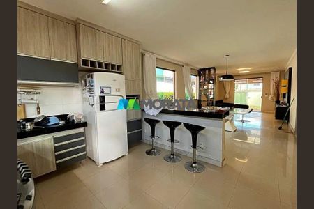 9_photo/00a6bae319.09604b2c146ebc17-ATLAS-5181cc3f-a48b-4dc8-9a78-7d8905a0aead.jpg de casa à venda com 3 quartos, 250m² em Vale do Sol, Nova Lima