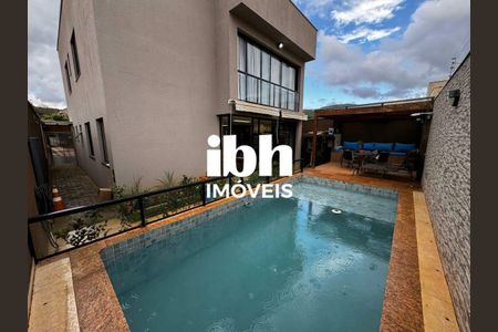 10_photo/00a6bb1dbd.591f4a49457a4313-ATLAS-365bbcbe-8554-4cbd-8b99-8938ff6c5ad5.jpg de casa à venda com 5 quartos, 300m² em Vale do Sol, Nova Lima