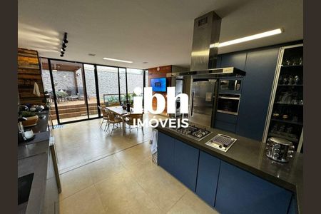 9_photo/00a6bb1dbd.591f4a49457a4313-ATLAS-5c46b4ef-b8d9-4fa8-bf8c-0d1573056116.jpg de casa à venda com 5 quartos, 300m² em Vale do Sol, Nova Lima