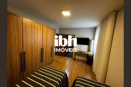 17_photo/00a6bb1dbd.591f4a49457a4313-ATLAS-f2117ca7-ec4c-45af-b587-bafdc029feeb.jpg de casa à venda com 5 quartos, 300m² em Vale do Sol, Nova Lima