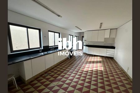 19_photo/00a6bbab21.fab4721eb95379fc-ATLAS-6550f0cd-9c85-4118-87f8-ae6d9062aea0.jpg de casa para alugar com 7 quartos, 753m² em Condomínio Serra dos Manacás, Nova Lima