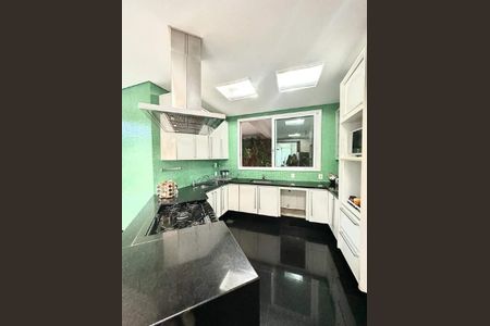 8_photo/00a6bd2ceb.c06c3c5dbfc3661b-ATLAS-696076eb-b5ee-4f66-8b39-a289337a53f7.jpg de casa de condomínio à venda com 4 quartos, 550m² em Vila Castelo, Nova Lima