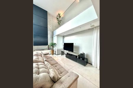 10_photo/00a6bd2ceb.c06c3c5dbfc3661b-ATLAS-abc04b1d-6306-42d8-8e64-2d39557fc2ac.jpg de casa de condomínio à venda com 4 quartos, 550m² em Vila Castelo, Nova Lima