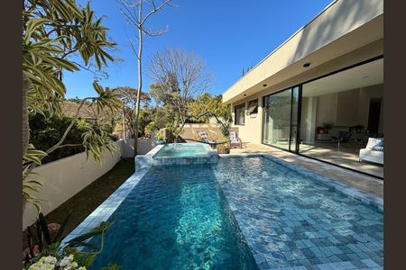 1_photo/00a6bd3087.04be1daa54130fc4-ATLAS-00ec2d56-9451-4184-88e3-efc4ad01cd46.jpg de casa à venda com 3 quartos, 350m² em Vila d'El Rey, Nova Lima