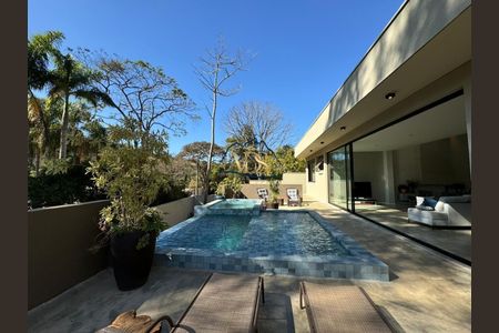 2_photo/00a6bd3087.04be1daa54130fc4-ATLAS-0583ee15-3afe-4376-b7fb-7eb43ae6c36a.jpg de casa à venda com 3 quartos, 350m² em Vila d'El Rey, Nova Lima