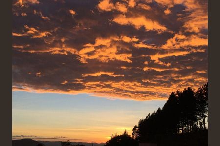 12_photo/00a6bd32b1.9c5959cca0926d06-ATLAS-846a613c-8b2c-4af8-b20a-446fb4561666.jpg de casa à venda com 4 quartos, 650m² em Vila Castelo, Nova Lima