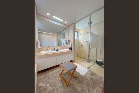 2_photo/00a6bd32b1.9c5959cca0926d06-ATLAS-c076f028-9921-4a1d-8414-83c109ecc6bb.jpg de casa à venda com 4 quartos, 650m² em Vila Castelo, Nova Lima