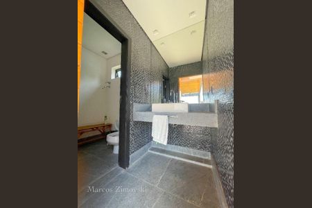 8_photo/00a6bd32b1.9c5959cca0926d06-ATLAS-d979ffb6-4055-44d5-aece-ef314f9d6fd7.jpg de casa à venda com 4 quartos, 650m² em Vila Castelo, Nova Lima