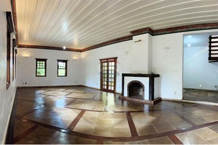 26_photo/00a6bd35c9.f7b46fd9919be053-ATLAS-774f91dd-96bc-497d-92f7-883a60dbc0ce.jpg de casa de condomínio à venda com 4 quartos, 945m² em Vila d'El Rey, Nova Lima