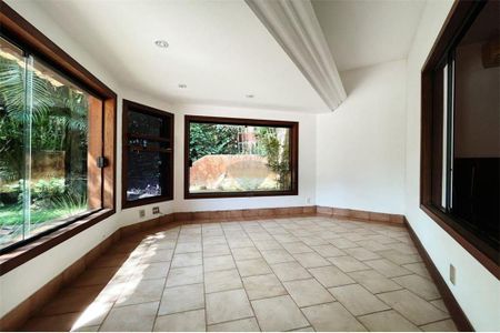 28_photo/00a6bd35c9.f7b46fd9919be053-ATLAS-98f9c705-d474-4842-b9bc-c2da0e6c9dbb.jpg de casa de condomínio à venda com 4 quartos, 945m² em Vila d'El Rey, Nova Lima