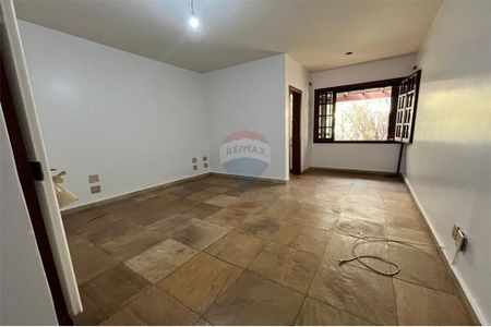 5_photo/00a6bd35c9.f7b46fd9919be053-ATLAS-a05c2597-4127-46f2-b721-8fb737df8f3c.jpg de casa de condomínio à venda com 4 quartos, 945m² em Vila d'El Rey, Nova Lima