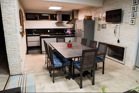 10_photo/00a6bd3a8b.ceff8192393c33de-ATLAS-cc26c307-fdb8-4d5f-9531-5afd458283b0.jpg de casa à venda com 4 quartos, 831m² em Estância Serrana, Nova Lima