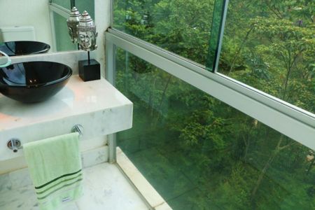 2_photo/00a6bd3d85.f4a5c666155909d5-ATLAS-03954c27-265e-486f-aabb-b29a90a8340f.jpg de casa à venda com 4 quartos, 360m² em Estância Serrana, Nova Lima