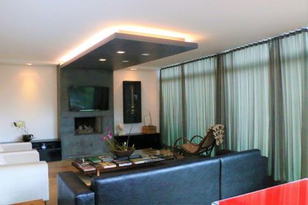 3_photo/00a6bd3d85.f4a5c666155909d5-ATLAS-e303d67f-a50f-45be-adc8-ca8c1a96f33e.jpg de casa à venda com 4 quartos, 360m² em Estância Serrana, Nova Lima