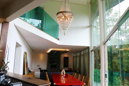 5_photo/00a6bd3d85.f4a5c666155909d5-ATLAS-eef977c4-f8c6-4ef6-9002-2ec9844c7466.jpg de casa à venda com 4 quartos, 360m² em Estância Serrana, Nova Lima