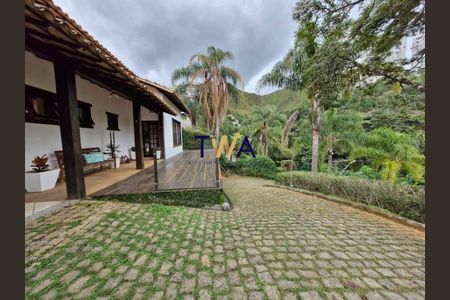 7_photo/00a6bd52f9.f348c8852f19f3bd-ATLAS-2484dd0a-11af-4d5a-a20b-0fcc4fad5381.jpg de casa à venda com 4 quartos, 340m² em Vila Castela, Nova Lima