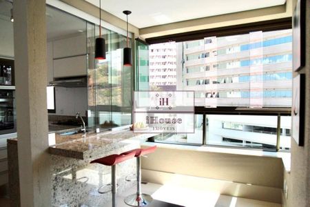 10_photo/00a6bd5505.cd47da779e8daed1-ATLAS-c05b187e-8cfe-4ba7-a9fc-1dce0874ca2f.jpg de apartamento para alugar com 1 quarto, 52m² em Vila Castela, Nova Lima