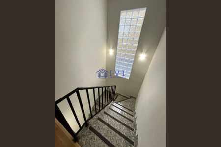 11_photo/00a6bd55bd.38153d79977beed0-ATLAS-b609ee41-e4da-4391-ab88-6cf5f3dda9a8.jpg de casa à venda com 3 quartos, 176m² em Vila Castela, Nova Lima