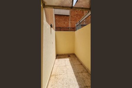 19_photo/00a6bd9869.bb43c42e99f1fbec-ATLAS-72a3bc31-5542-4153-95d7-7d86d77b8b1f.jpg de casa à venda com 2 quartos, 80m² em Bonsucesso, Belo Horizonte