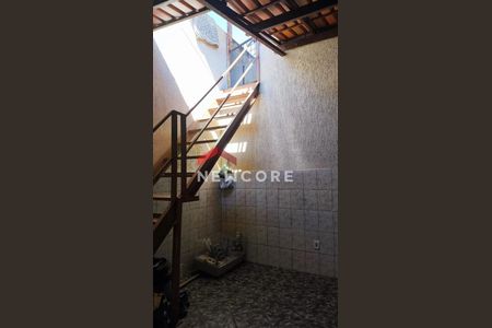 9_photo/00a6bda049.74a96c0b2c4b8c29-ATLAS-c26128e7-e32a-4dbf-b52c-5e8629233191.jpg de casa à venda com 2 quartos, 200m² em Bonsucesso, Belo Horizonte