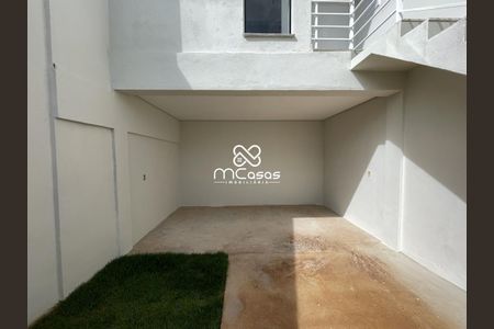 5_photo/00a6c38d4f.bdf1def5ceb5107f-ATLAS-4b766d1a-104e-4538-9234-494c9d53f926.jpg de casa à venda com 3 quartos, 119m² em Centro, Betim