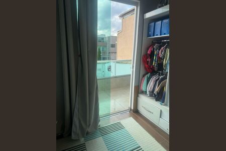 29_photo/00a6c3e46b.5a85c5bdfef41cf9-ATLAS-22fb29bd-87cd-4320-b65b-d4cf54968572.jpg de casa à venda com 4 quartos, 200m² em Monte Verde, Betim