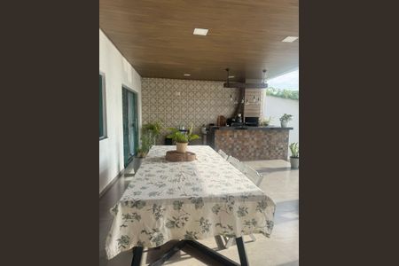 21_photo/00a6c3e46b.5a85c5bdfef41cf9-ATLAS-5572575d-d2ba-47e3-840f-c9399da73f69.jpg de casa à venda com 4 quartos, 200m² em Monte Verde, Betim