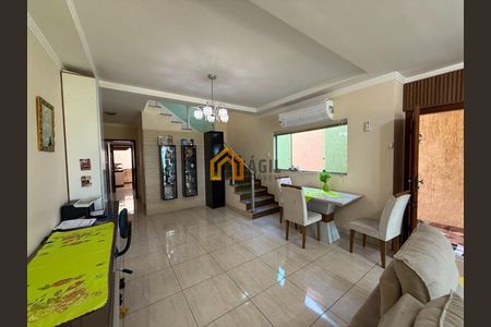 10_photo/00a6c3f399.eb4747a7722cd593-ATLAS-43c9c335-b616-4530-ab7f-3a5cd2cb5c24.jpg de casa à venda com 3 quartos, 140m² em Jardim Casa Branca, Betim