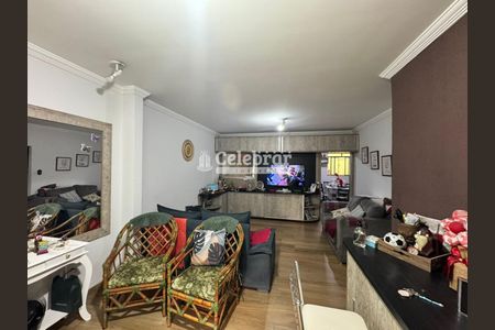 6_photo/00a6ec5227.2f15d505e37c7ac5-ATLAS-040b4555-bdf2-4f9a-b25f-b167a667c534.jpg de casa à venda com 3 quartos, 200m² em Nova Contagem, Contagem