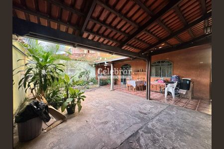 10_photo/00a6ec5227.2f15d505e37c7ac5-ATLAS-b81eb444-76c4-469a-9749-fa817558bd74.jpg de casa à venda com 3 quartos, 200m² em Nova Contagem, Contagem