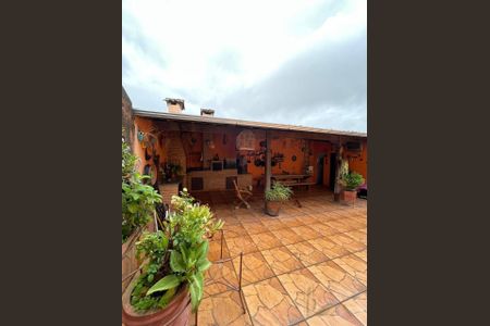 8_photo/00a6f27d1f.da84c251dc14712f-ATLAS-859fad42-3782-4342-a57c-7558ccd9708d.jpg de casa à venda com 5 quartos, 256m² em Veneza, Ribeirão das Neves