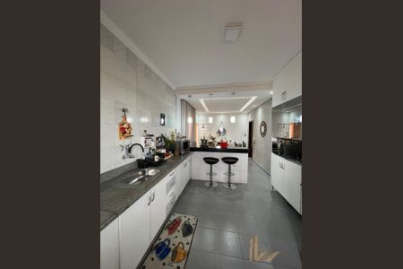 11_photo/00a6f27d1f.da84c251dc14712f-ATLAS-b60143d8-1dcf-4e1d-b32f-caa9af8db30b.jpg de casa à venda com 5 quartos, 256m² em Veneza, Ribeirão das Neves