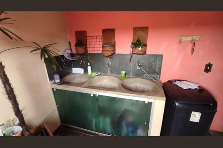 19_photo/00a6f27d21.307611fa4065a5b8-ATLAS-02084813-e5b1-4b72-ab44-f2dcc4d6b423.jpg de casa à venda com 3 quartos, 140m² em Veneza, Ribeirão das Neves